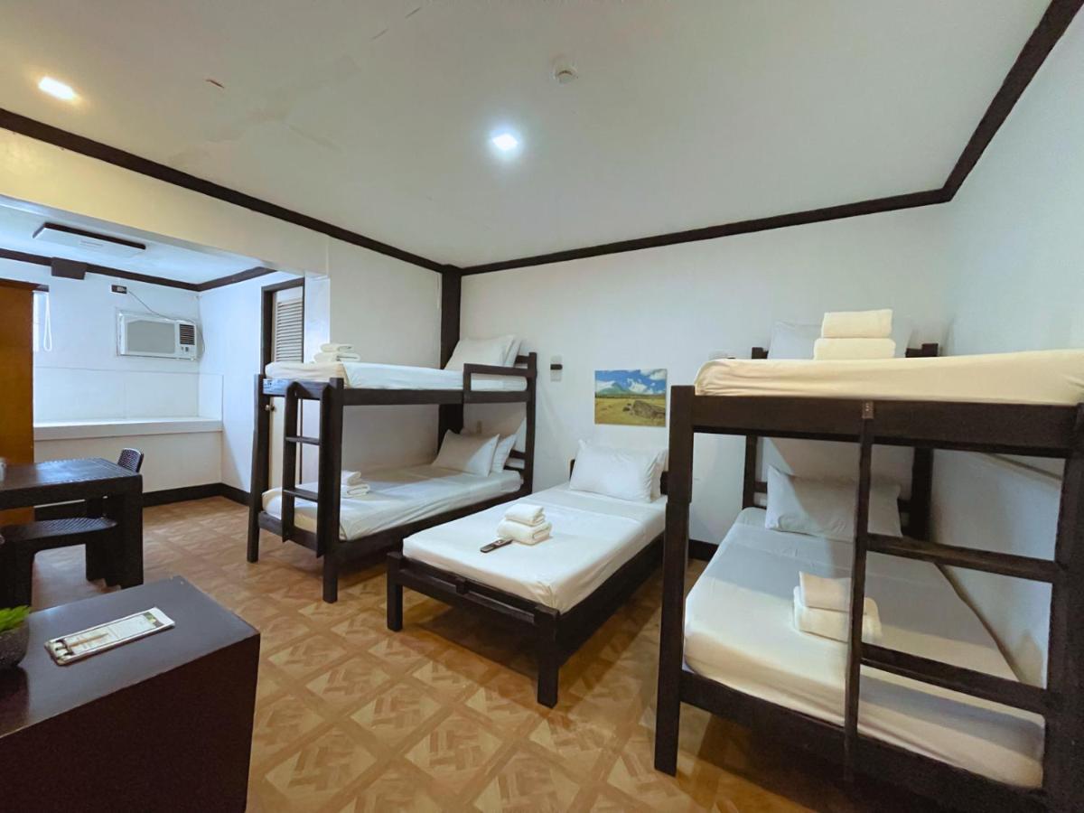 Fernando'S Hotel Sorsogon Экстерьер фото