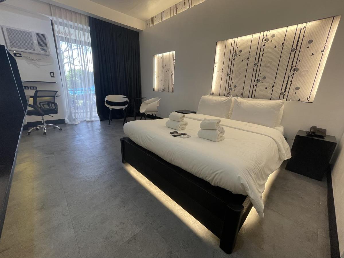 Fernando'S Hotel Sorsogon Экстерьер фото