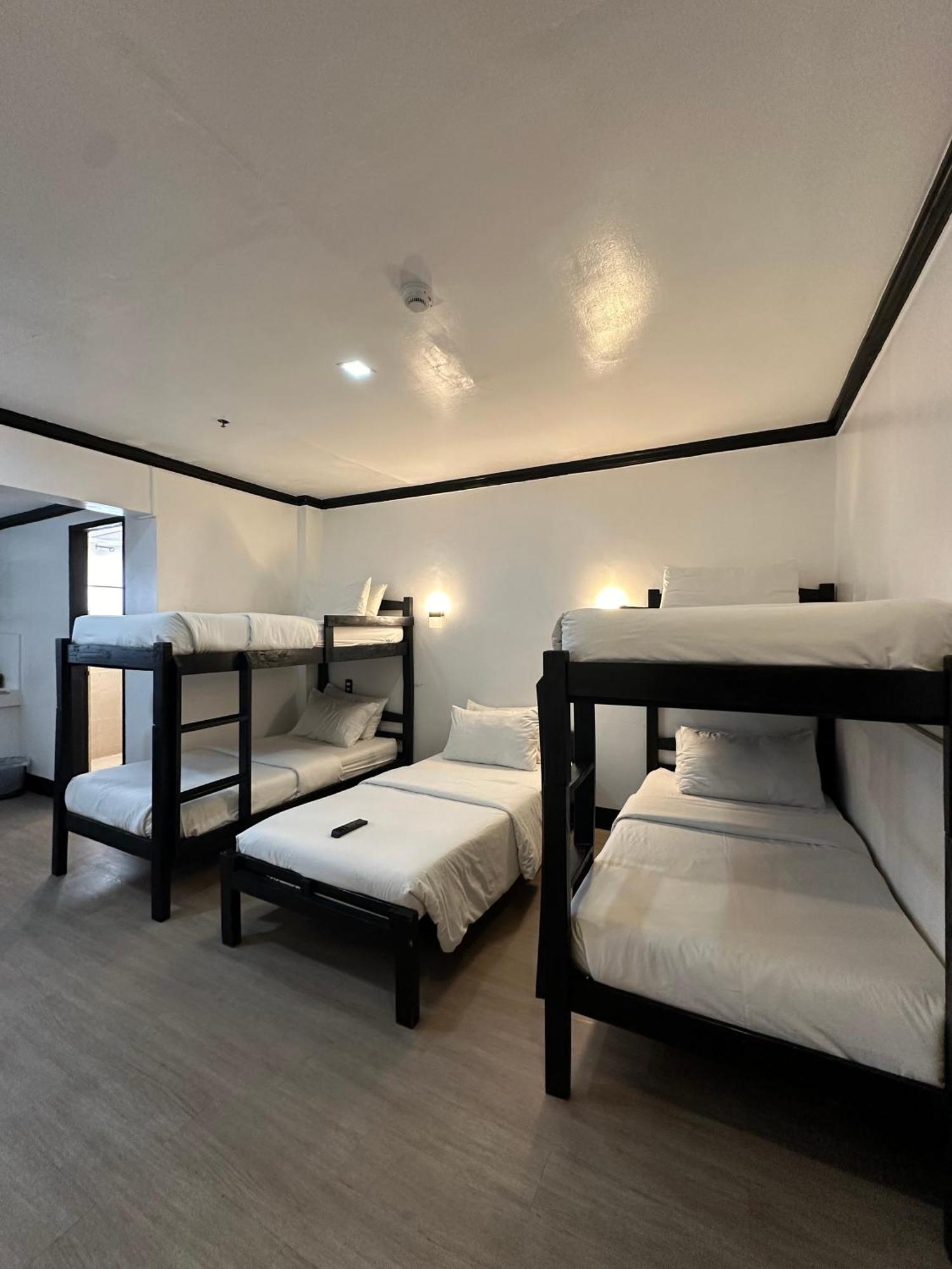 Fernando'S Hotel Sorsogon Экстерьер фото