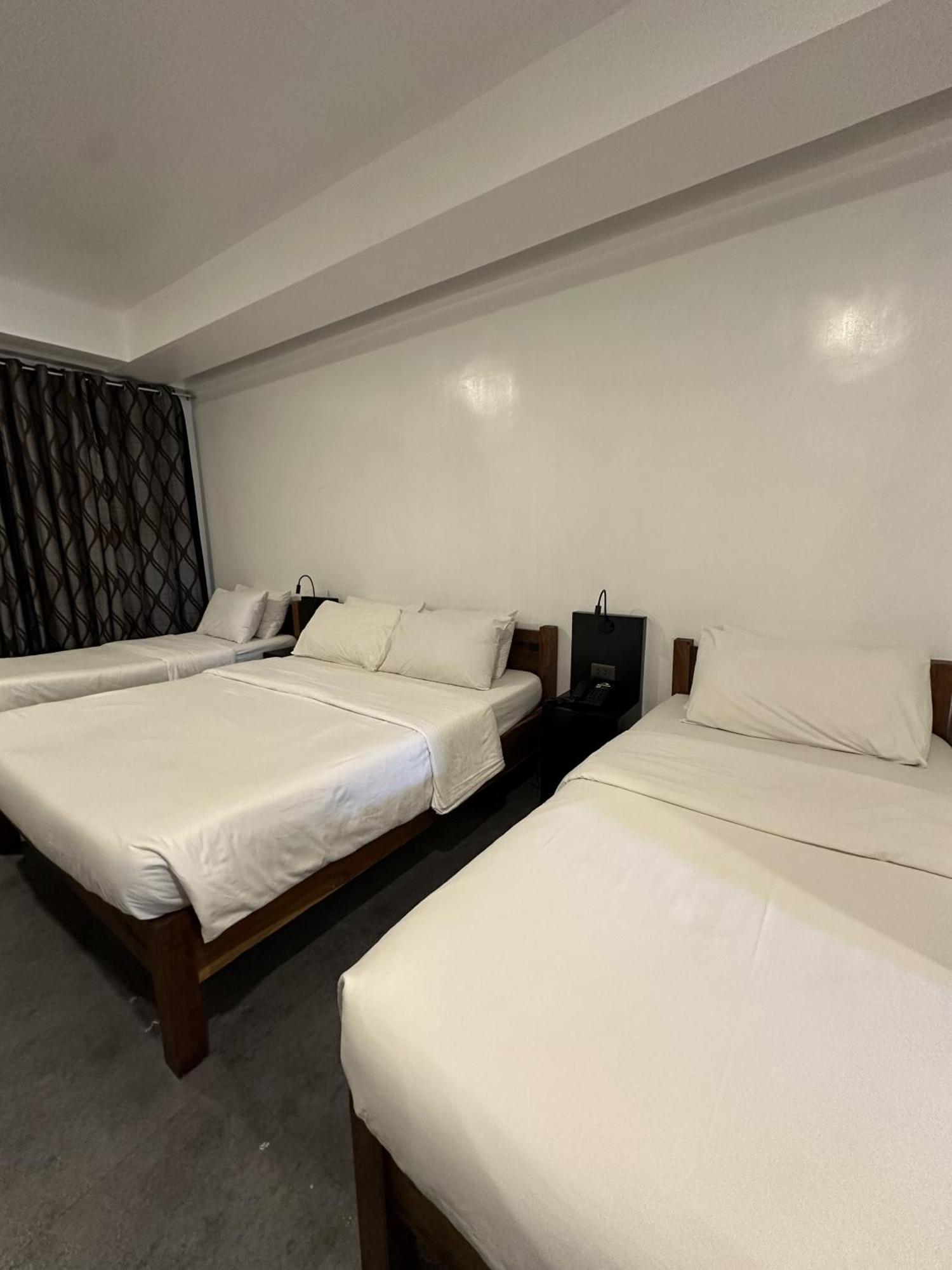Fernando'S Hotel Sorsogon Экстерьер фото