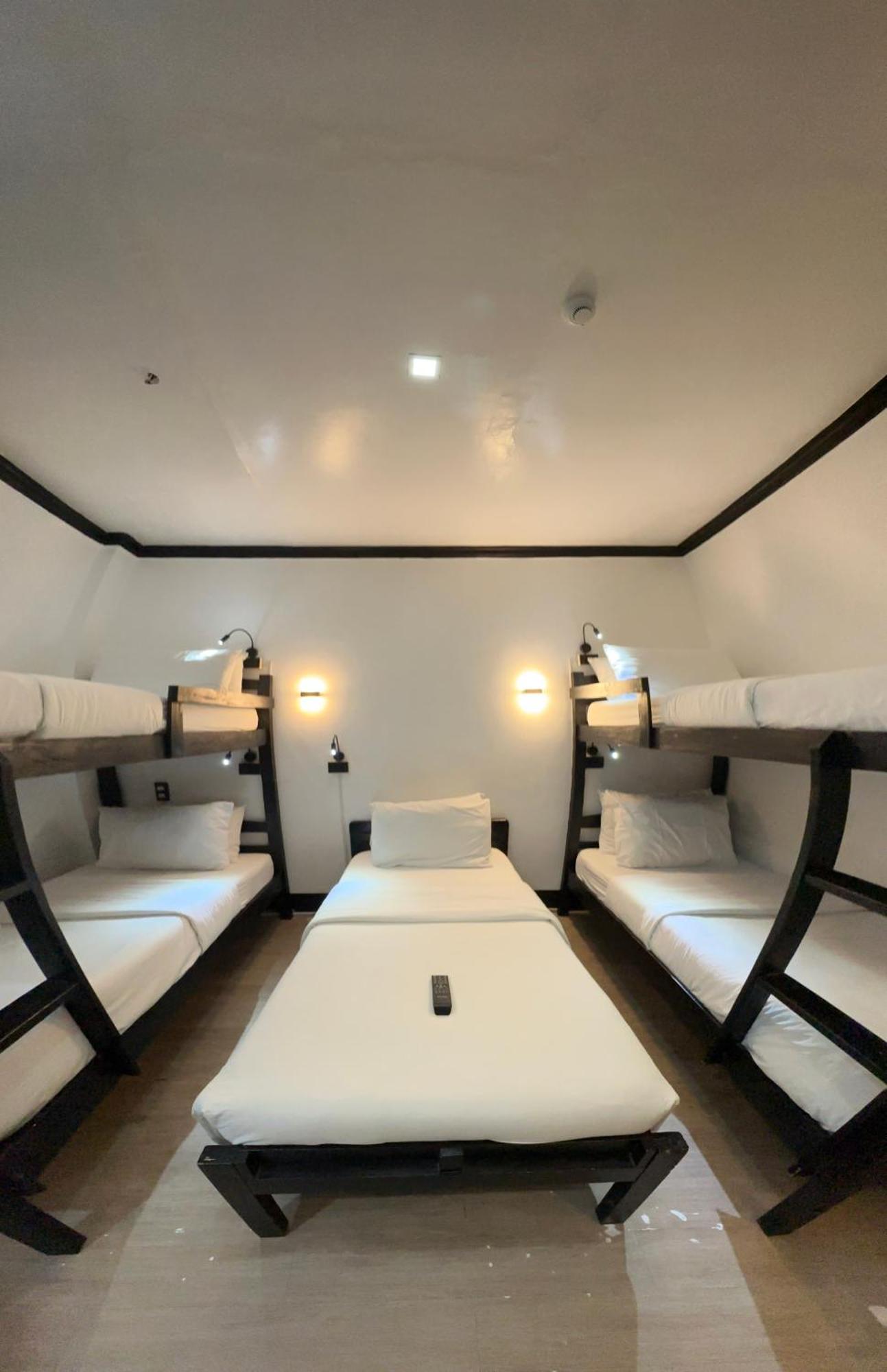 Fernando'S Hotel Sorsogon Экстерьер фото