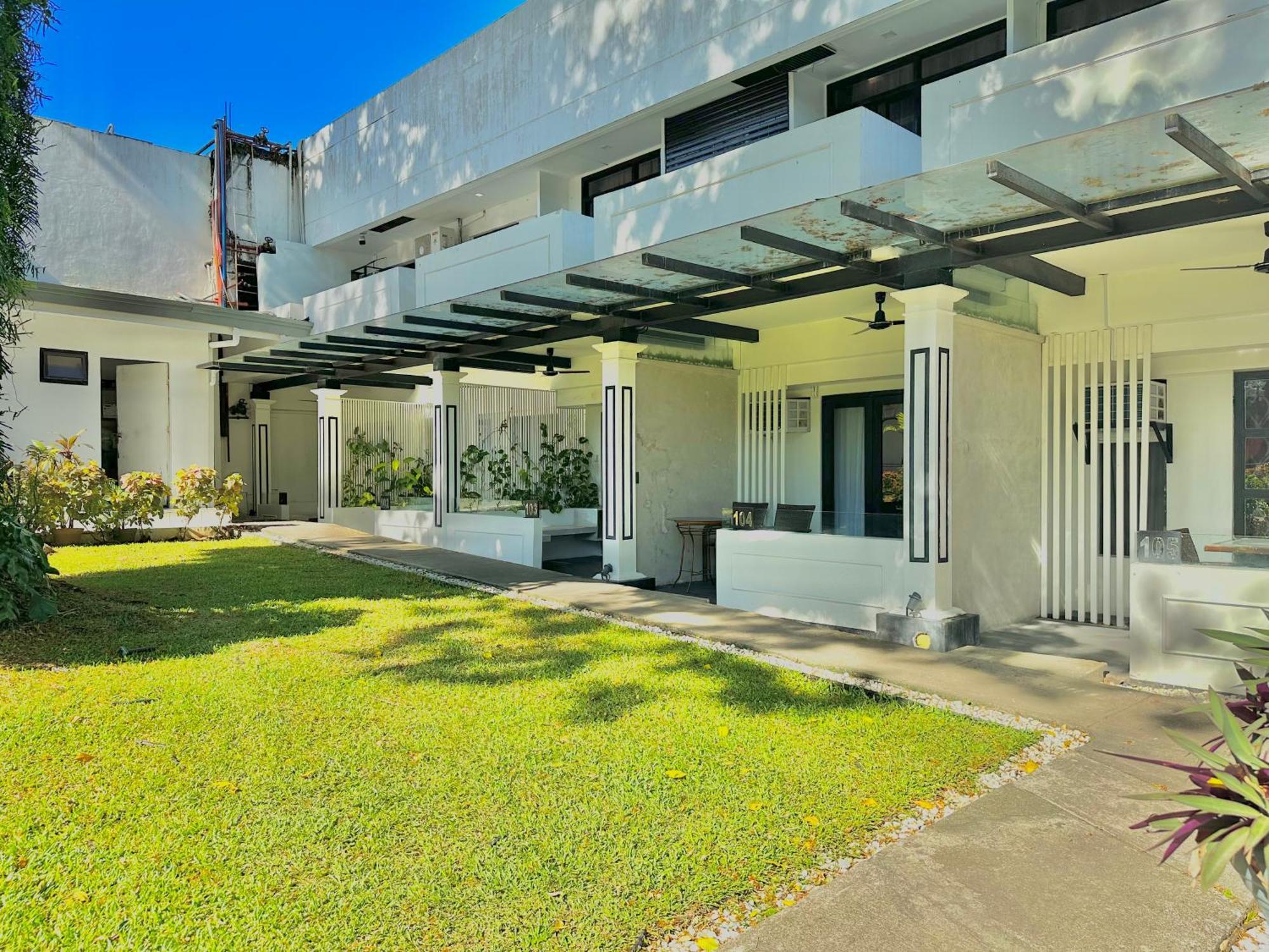 Fernando'S Hotel Sorsogon Экстерьер фото