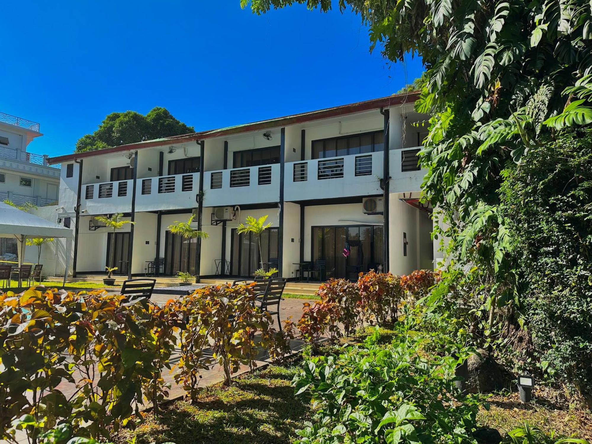 Fernando'S Hotel Sorsogon Экстерьер фото